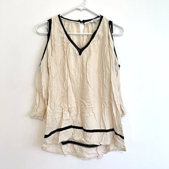 RO&DE ANTHROPOLOGIE Lace Trim Cold Shoulder Blouse Cream Ivory Black 3/4 Sleeve - Picture 2 of 14